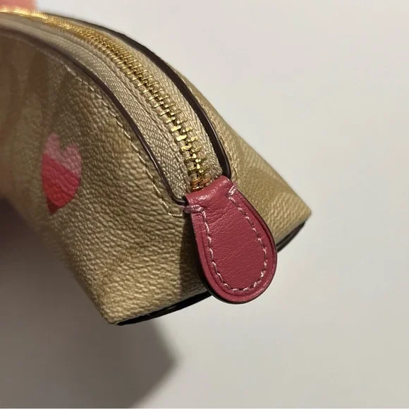 Coach Pencil Case In Signature Canvas with Stripe Heart Print - Picture 5 of 12